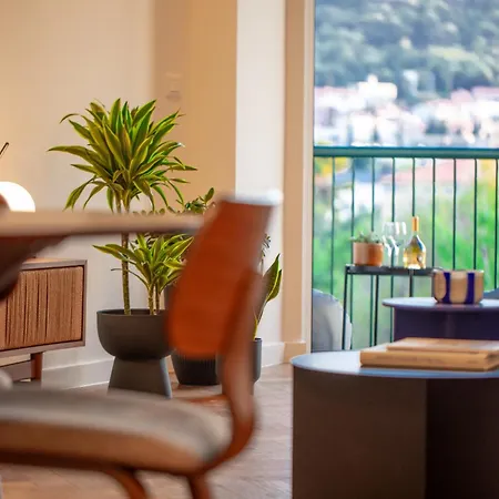 Vista - Center - Park View